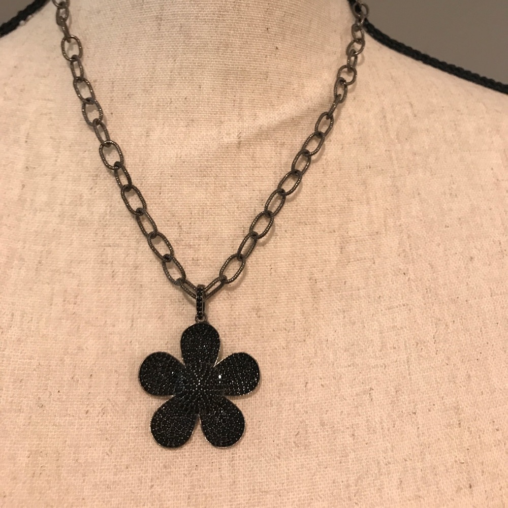 Sworavoski necklace crystal flower necklace